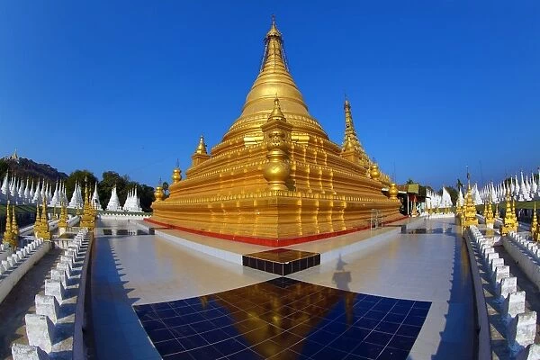 Golden stupa of Sandamuni Pagoda, Mandalay, Myanmar (Burma)