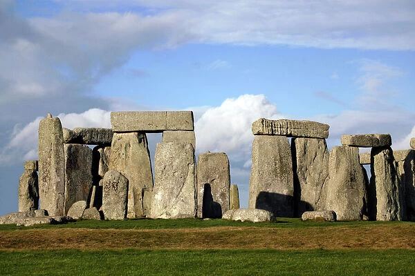 Stonehenge circle of standing stones, Salisbury Plain, Wiltshire
