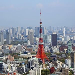 Tokyo Tower and the city skyline in Tokyo, Japan