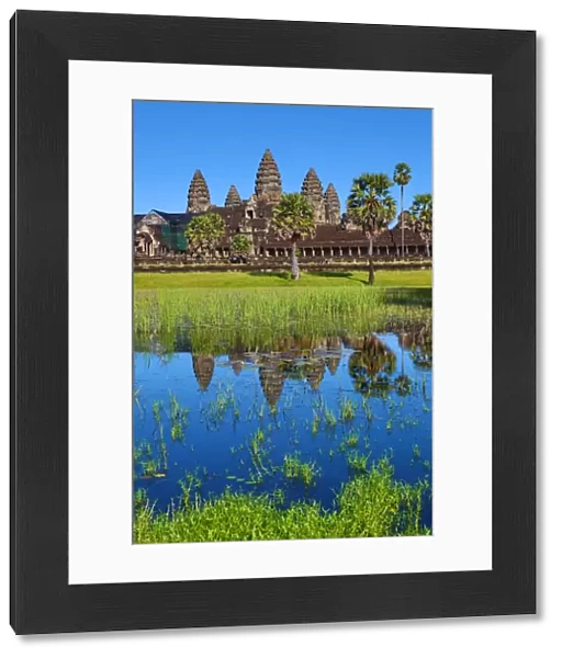 Angkor Wat Temple reflection in lake, Siem Reap, Cambodia