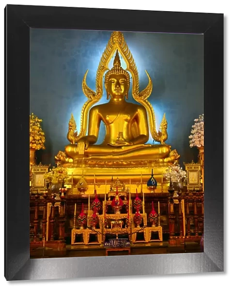 Buddha statue at Wat Benchamabopitr, the Marble Temple, Bangkok, Thailand