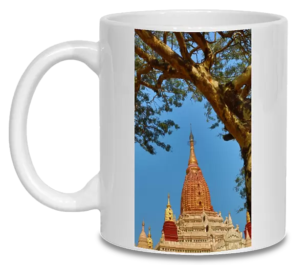 Ananda Pagoda Temple in Old Bagan, Bagan, Myanmar (Burma)