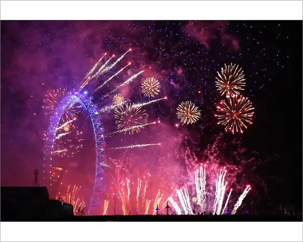 Spectacular New Years Eve Fireworks and London Eye, London