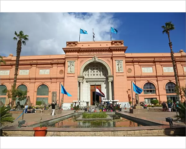 The Egpytian Museum in Tahrir Square, Cairo, Egypt