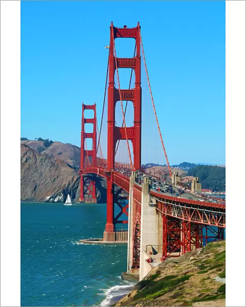 Golden Gate Bridge, in the bay of San Franciso, California, USA