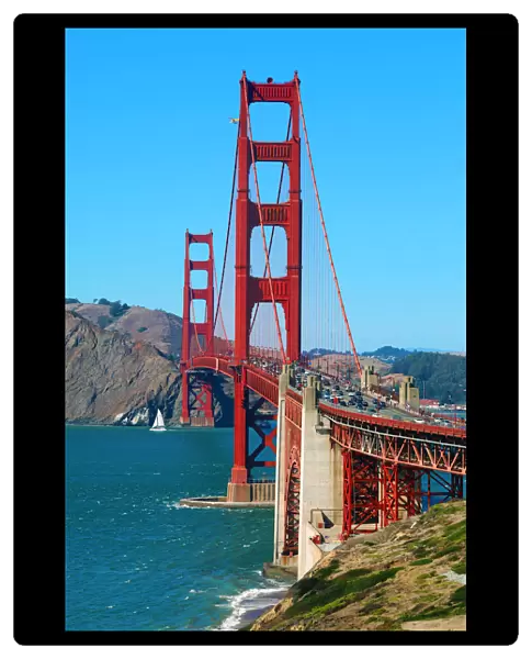 Golden Gate Bridge, in the bay of San Franciso, California, USA