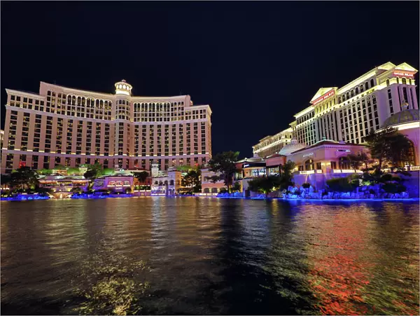 Caesars Palace and The Bellagio Hotel and Casino at night, Las Vegas, Nevada, America