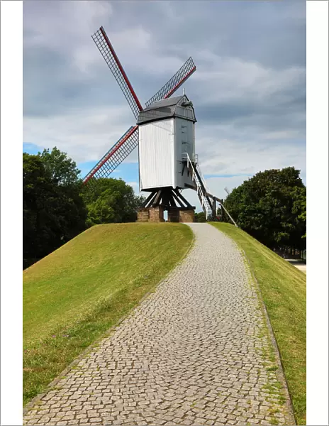 Bonne Chieremolen windmill, Bruges, Belgium
