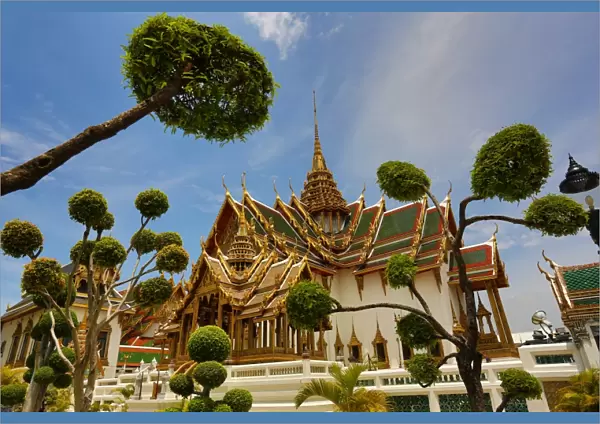 Phra Thinang Dusit Maha Prasat building and spire in the Grand Palace Complex, Wat Phra Kaew, Bangkok, Thailand