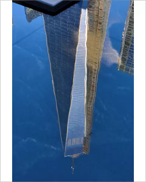 Reflection of the One World Trade Center ( 1 WTC ) building, New York. America