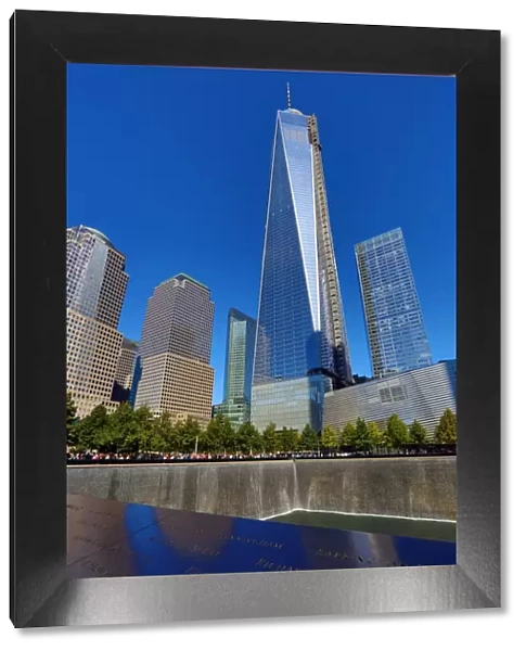 One World Trade Center ( 1 WTC ) building and the National September 11 Memorial for 9  /  11, New York. America