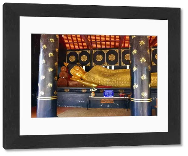 Gold reclining Buddha statue at Wat Chedi Luang Temple in Chiang Mai, Thailand