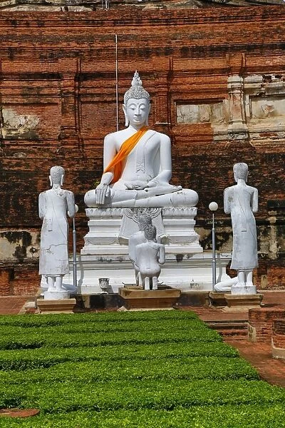 Buddha statues at Wat Yai Chaimongkol Temple, Ayutthaya, Thailand