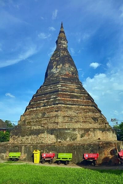 That Dam Stupa in Vientiane, Laos