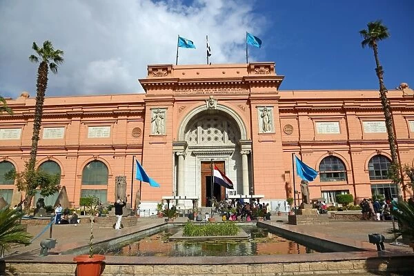 The Egpytian Museum in Tahrir Square, Cairo, Egypt