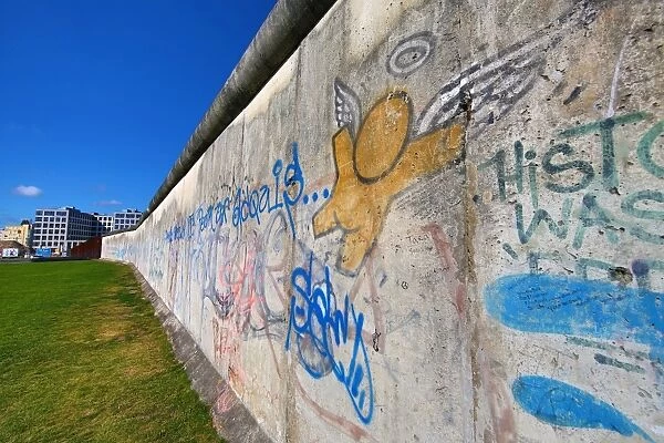 Graffiti on wall at the Berlin Wall Memorial, Berlin, Germany