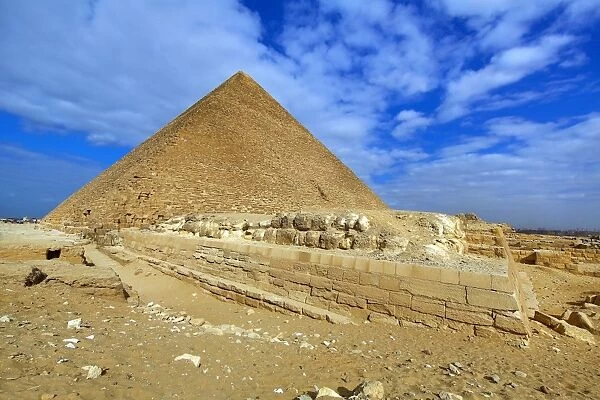 The Great Pyramid of Khufu aka Cheops, Giza Plateau, Cairo