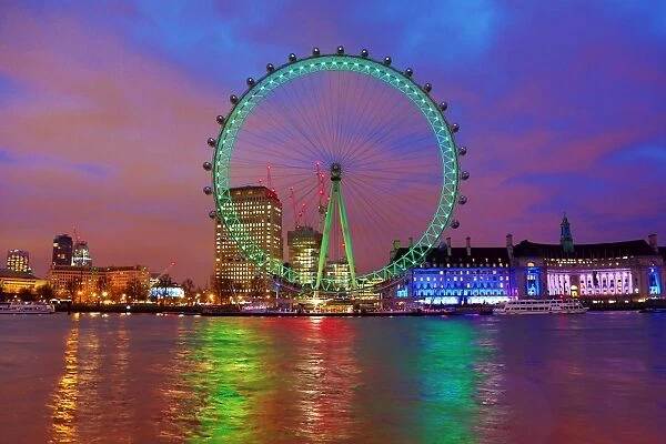Green London Eye celebrations for St. Patricks Day in London