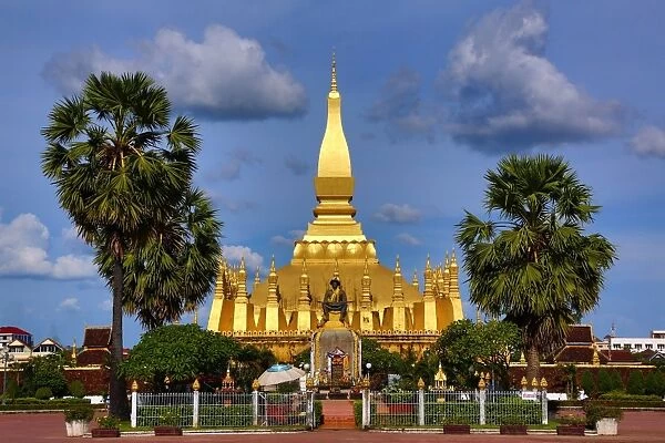 Pha That Luang gold Stupa, Vientiane, Laos