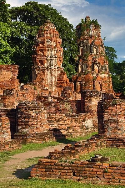 Ruins of Wat Mahathat Temple, Ayutthaya, Thailand