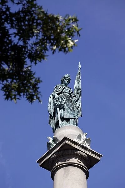 Soldiers and Sailors Monument statue, Boston
