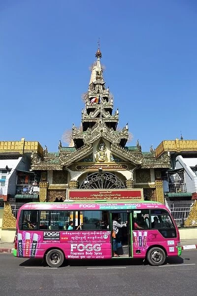 Street scene with traffic and the Sule Pagoda, Yangon, Myanmar