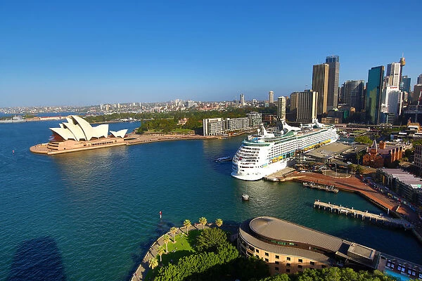 Sydney Opera House and a cruise ship, Sydney, New South Wales, Australia