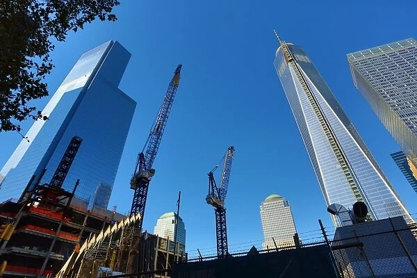 One World Trade Center ( 1 WTC ) building in the new World Trade Centre Complex, New York. America