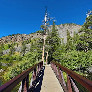 Footbridge at Twin Lakes, Mammoth Lakes, California, United States of America