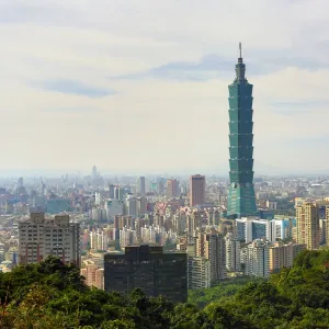 General city skyline view with the Taipei 101 skyscraper, Taipei, Taiwan