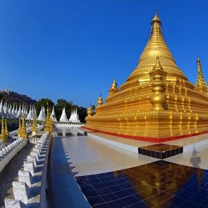 Golden stupa of Sandamuni Pagoda, Mandalay, Myanmar (Burma)