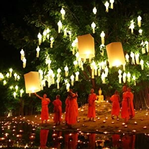 Monks celebrate Loy Krathong at Wat Phan Tao Temple, Chiang Mai, Thailand