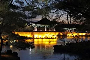 Korea - Gyeongju Collection: Anapji Pond, Gyeongju, South Korea