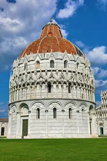 Images Dated 3rd September 2019: Baptistery of St John, Piazza dei Miracoli, Pisa, Italy