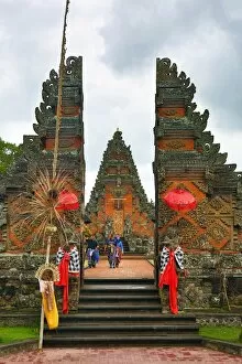 Images Dated 25th November 2013: Batuan village temple and Indonesian architecture, Bali, Indonesia