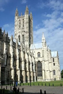 Images Dated 6th June 2005: Bell Harry Tower, Canterbury Cathedral, Canterbury, England