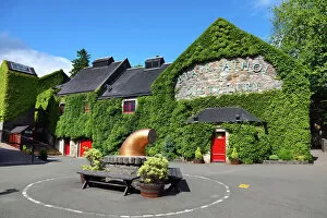 Scotland Collection: Blair Athol whisky distillery in Pitlochry, Perthshire, Scotland