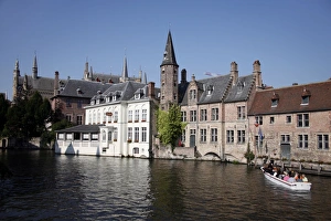 Quay of the Rosary or Rozenhoedkaai, Bruges, Belgium