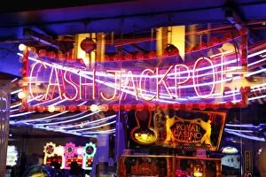 Images Dated 28th September 2011: Cash Jackpot Neon Light sign