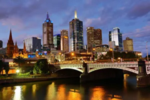 General view of the city skyline, Melbourne, Victoria, Australia