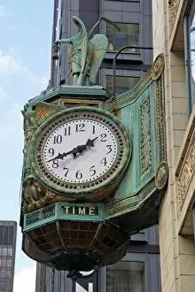 Images Dated 20th October 2012: Clock on the Jewelers Building, Chicago, Illinois, America