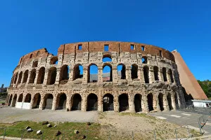 Rome, Italy Collection: The Colosseum amphitheatre, Rome, Italy