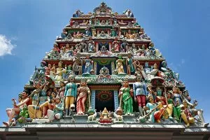 Singapore Collection: Decorations on the doorway of Sri Mariamman Hindu Temple, Singapore, Republic of