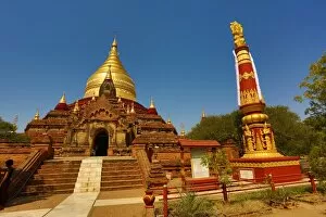 Images Dated 1st February 2016: Dhammayazika Pagoda Temple on the Plain of Bagan, Bagan, Myanmar (Burma)