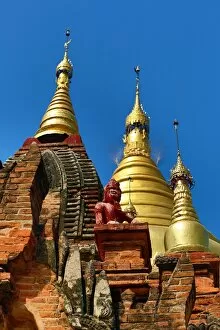 Bagan, Myanmar Collection: Dhammayazika Pagoda Temple on the Plain of Bagan, Bagan, Myanmar (Burma)