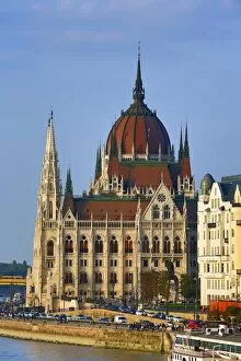 Images Dated 28th September 2017: Dome and spires of the Hungarian Parliament Building, the Orszaghaz, in Budapest, Hungary