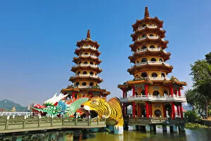 Kaohsiung, Taiwan Collection: Dragon and Tiger Pagodas temple at the Lotus Ponds, Kaohsiung, Taiwan