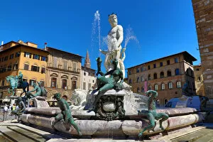 Images Dated 5th September 2019: Fountain of Neptune in the Piazza della Signoria, Florence, Italy
