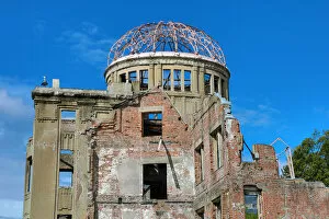 Hiroshima, Japan Collection: The Genbaku Domu, Atomic Bomb Dome, in the Hiroshima Peace Memorial Park, Hiroshima