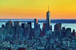 Images Dated 20th October 2013: General view of the New York Manhattan city skyline at sunset and One World Trade Center ( 1 WTC)